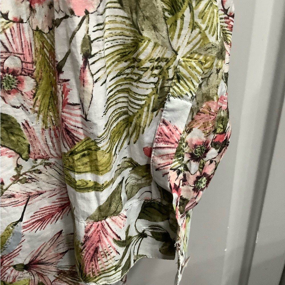 J. Jill Silk Blend Hummingbird Tropical Floral Button Down Blouse Sz L - Picture 6 of 12